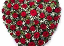 47A A stunning heart (roses and gypsophilia)